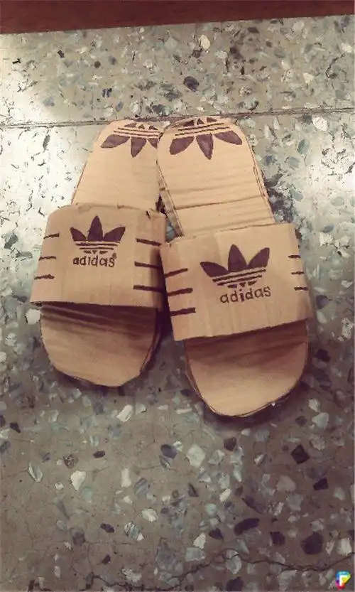 男生纸板自制高仿名牌拖鞋,逼真模样好想买一双啊