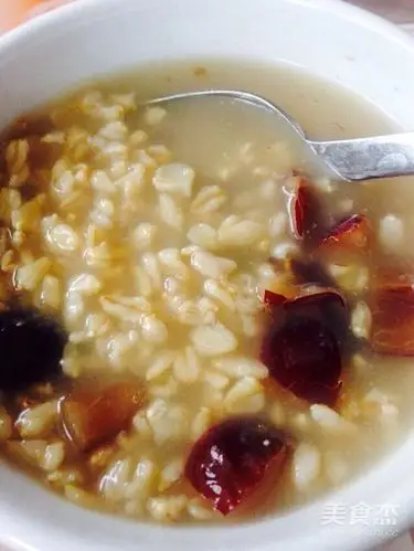 燕麦红枣粥