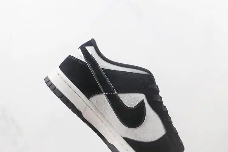 耐克nike sb dunk low pro纯原版本低帮sb dunk麂皮黑白色板鞋 耐克sb