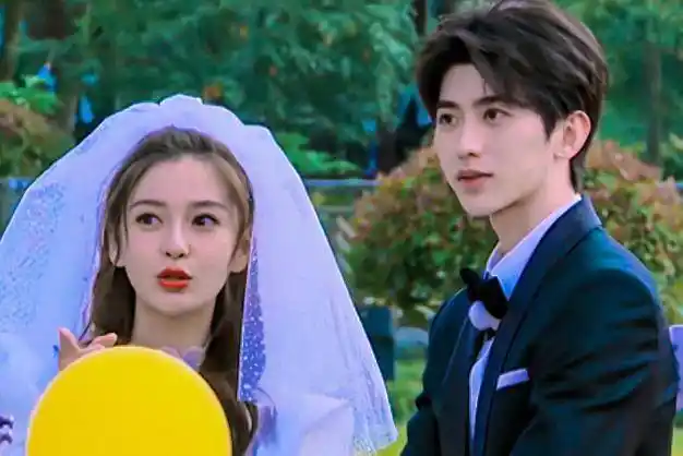 蔡徐坤首部古装剧资源曝光,搭档杨颖再续跑男姐弟前缘_网友_电视剧