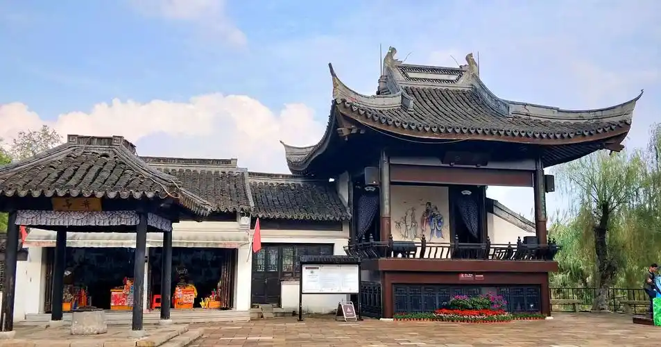 红石村 横泾街 春来茶馆— — , 芦苇荡 沙家浜 鱼水情深