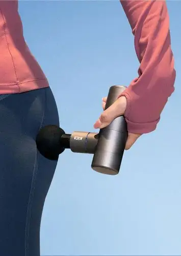 这台巴掌大小的筋膜枪 为什么这么火?