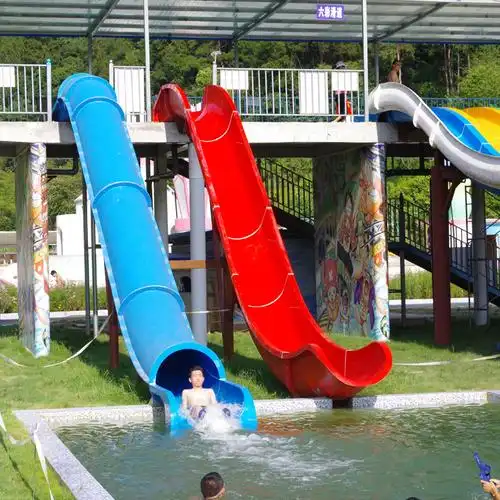 炮筒雪橇水滑梯_广州浪腾水上乐园设备有限公司_国内顶级亲子型儿童水