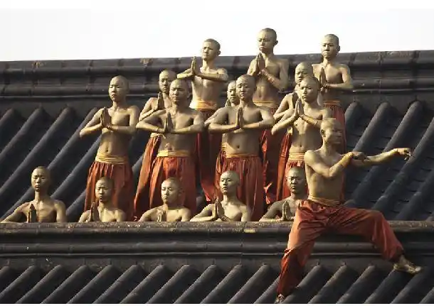 少林寺铜人阵_公司图库_演艺吧_中华演出网