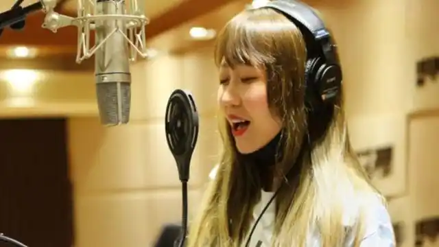 你可能不认识任然,但她的这些歌你肯定都听过