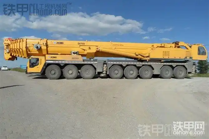 北京首台徐工500吨吊车