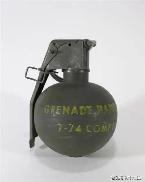 所以真实的手雷威力没有电影电视里头瞅的那么大,您要是光看他炸土堆