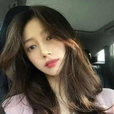 2021最新款女人微信头像