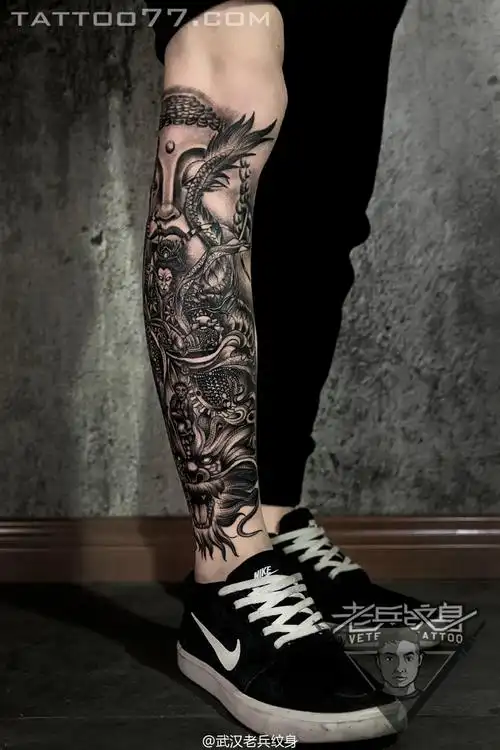 小腿斗战圣佛佛龙纹身图案作品