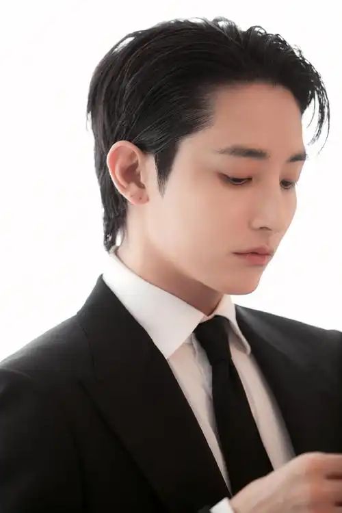 李洙赫0531生日快乐