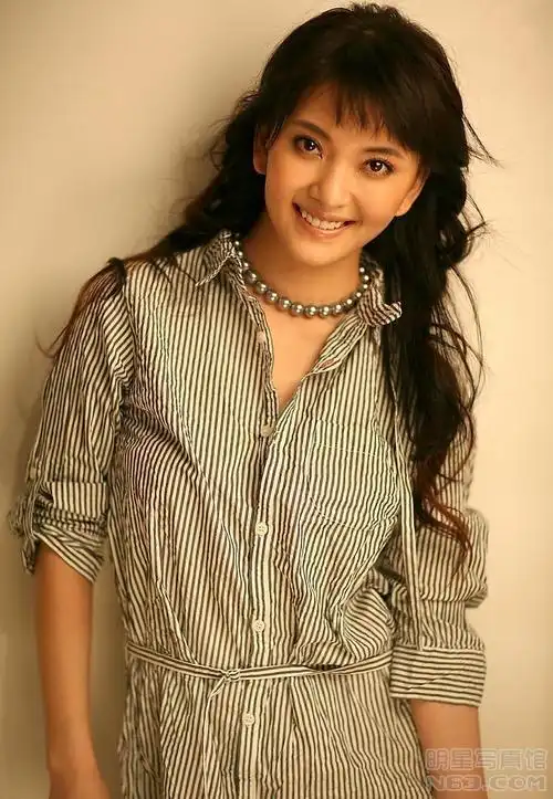 何苗写真图片-自制480x854壁纸.大图-明星写真馆n63.com