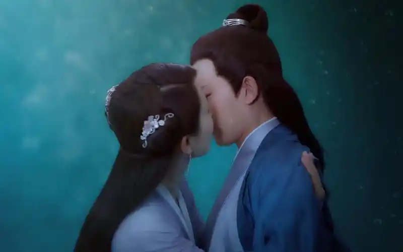 经典吻戏一女生主动少女心炸裂的吻戏