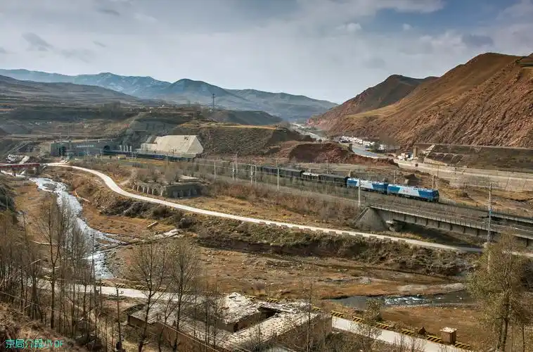 乌鞘岭隧道古浪端