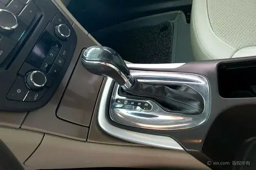 别克 君威 2012款 2.0 自动 舒适型