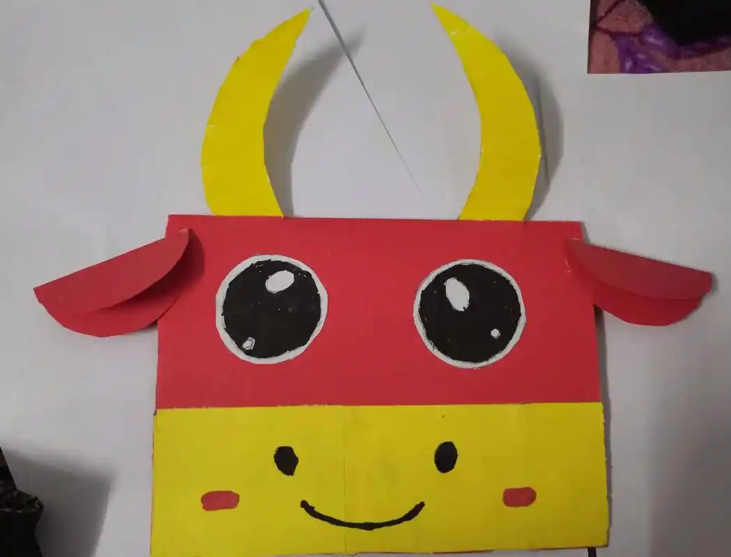 2021年做贺卡时的祝福语是牛年牛气冲天!到年底再做红牛的时 - 抖音