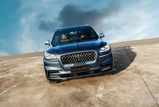 林肯豪华中大型suv,全系3.0t v6 10at爆355马力,卖50万起