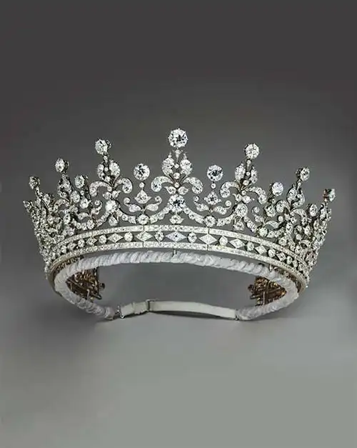 王冠图片来源:royal collection trust据说,世界上最漂亮的22顶冠冕