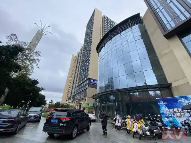 明秀万达广场黄了,城西万达广场来了?_商业_管理_公司