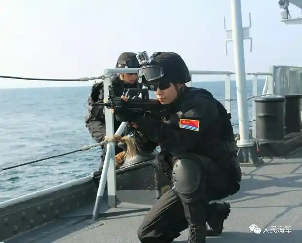 海军陆战队的邓路平,你在湖南做的好事"藏"不住了!