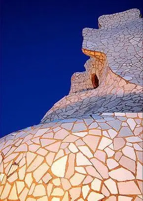 西班牙建筑师—安东尼奥·高迪