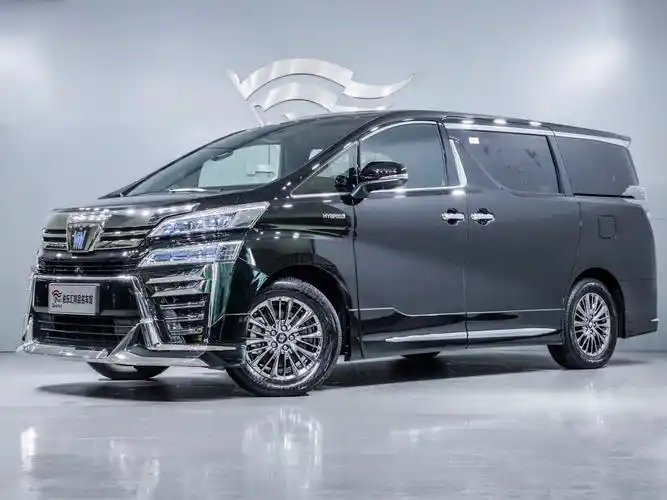 南京2021年12月丰田威尔法2021款皇冠双擎25lhv尊贵版黑色手动挡