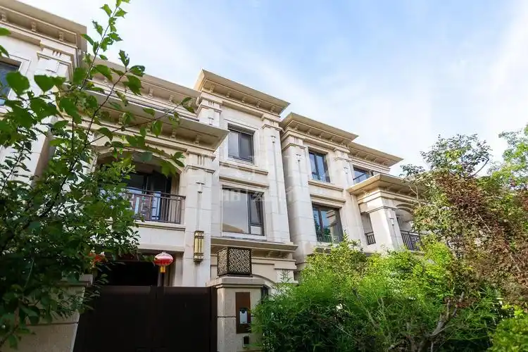 上海朝阳区首开琅樾低层三居室495㎡-高档二手豪宅别墅出售信息价格