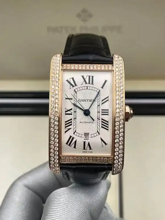 卡地亚超大号坦克男表 w2609856  31.4*5 - 抖音