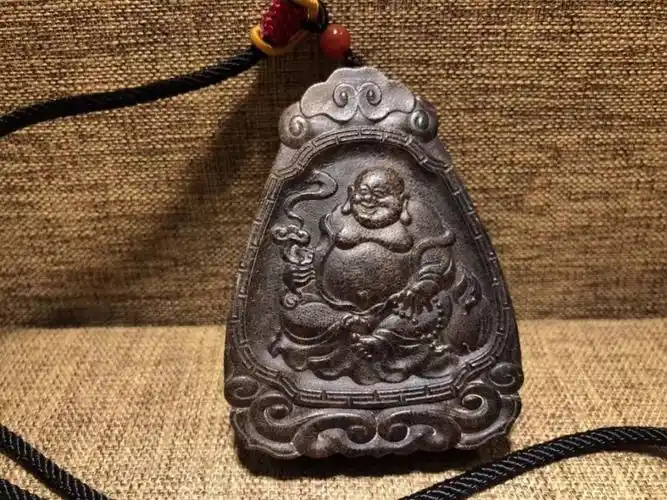 网上卖的披毛犀角是什么,市面上的披毛犀角是不是真的