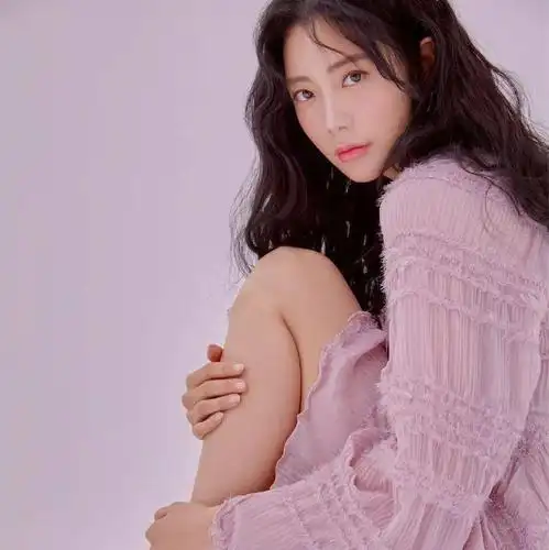 微信头像克拉拉