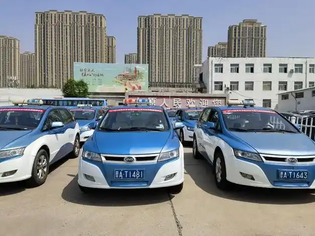 95128电召平台100辆爱心出租车保障太原马拉松出行