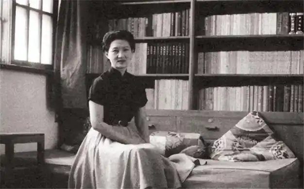 能让张学良抛弃妻子,老照片展露她真实容颜|赵一荻|于凤至_网易订阅