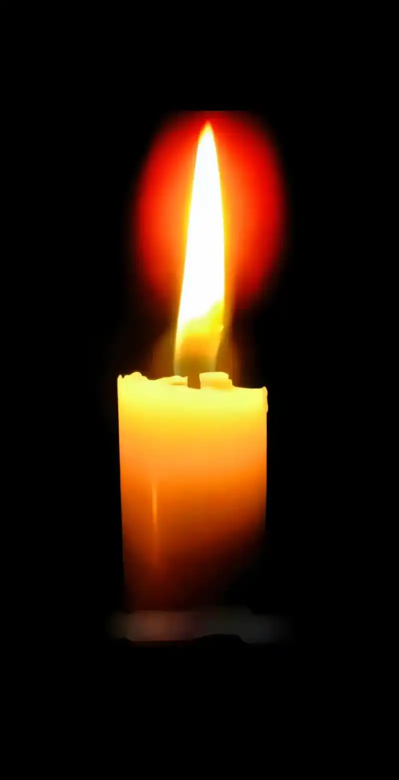 点亮一盏心灯,照亮天堂的路,从此您长眠.我长念,愿天堂没有 - 抖音