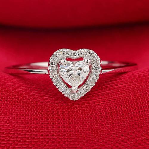 18k金心形钻戒女戒显大围镶设计心钻戒指求婚结婚爱心钻戒真钻