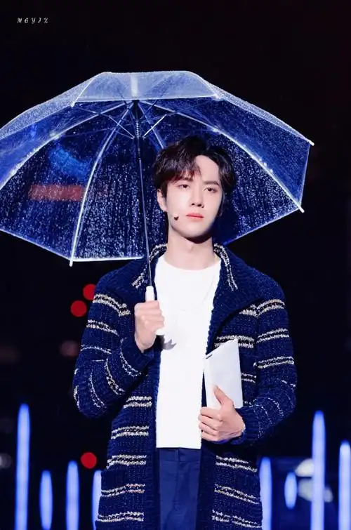 王一博蓝色西装look##王一博