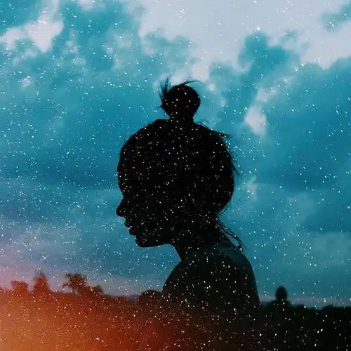 让男人看了亏欠心疼的情感句子,直抵心灵,99%的人都看哭了