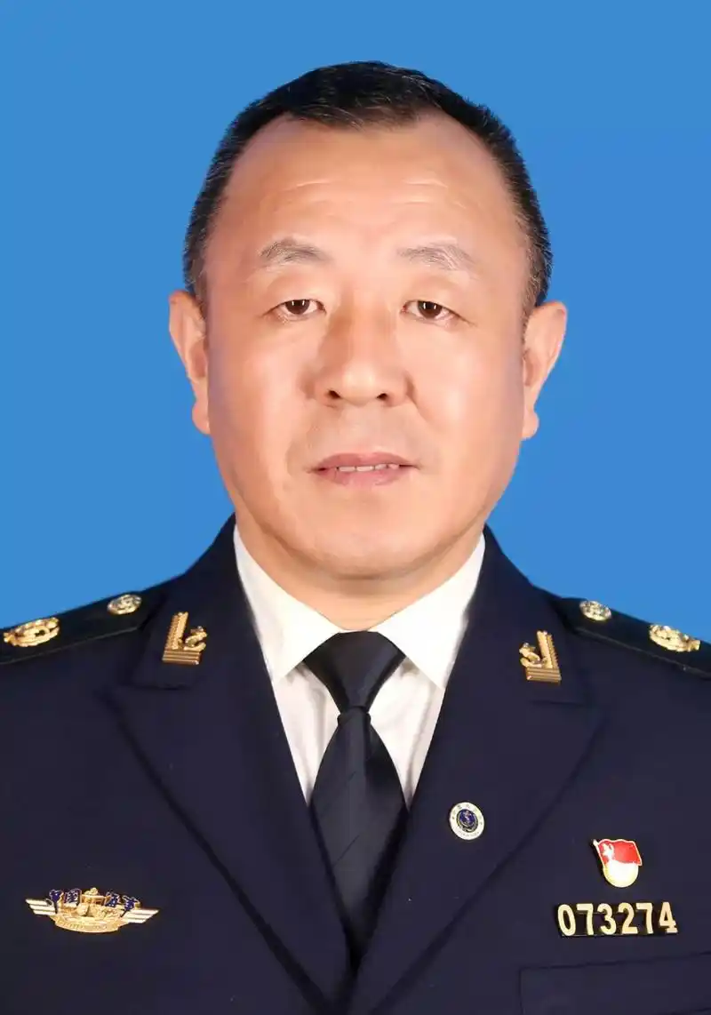 疫情防控阻击战中的那抹海事蓝