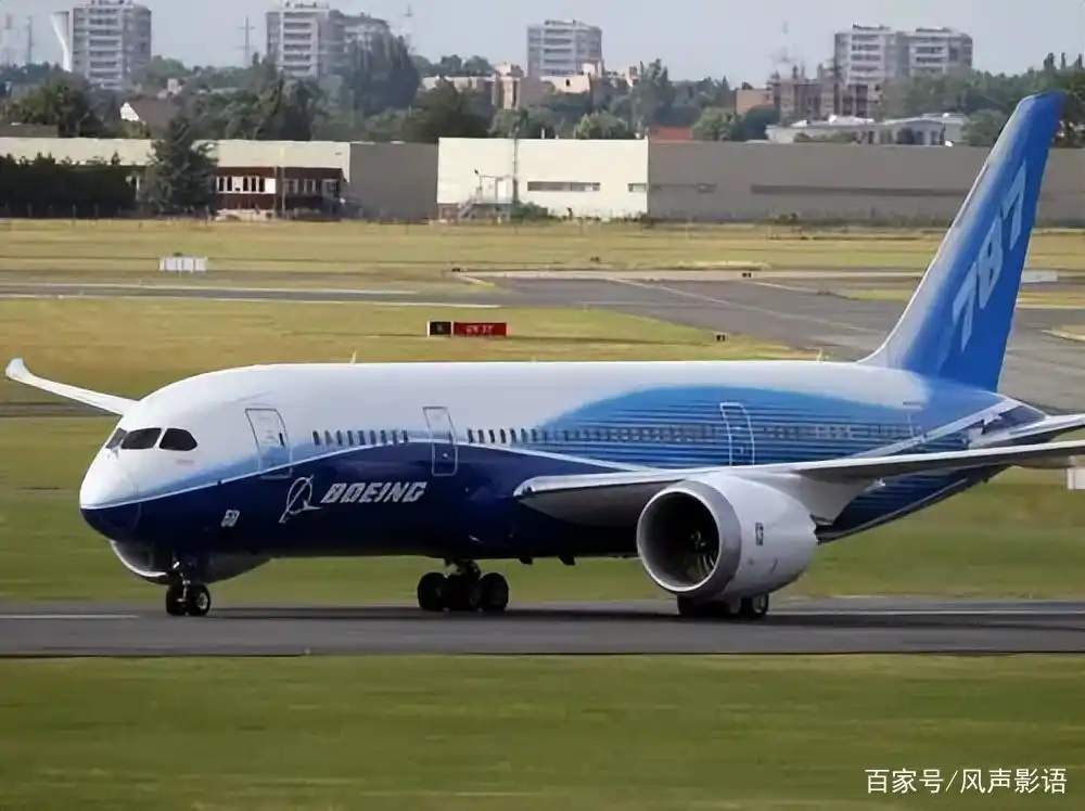 738是波音家族卖得最好的机型,同时也是空难最多的机型