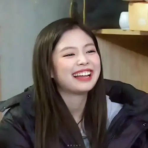blackpink 金智妮jennie 头像