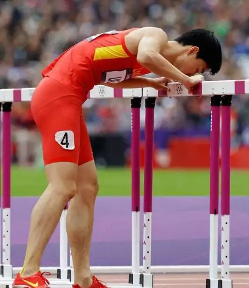 退役5年变身潮男37岁刘翔穿衣风格超帅气生活越来越纯粹