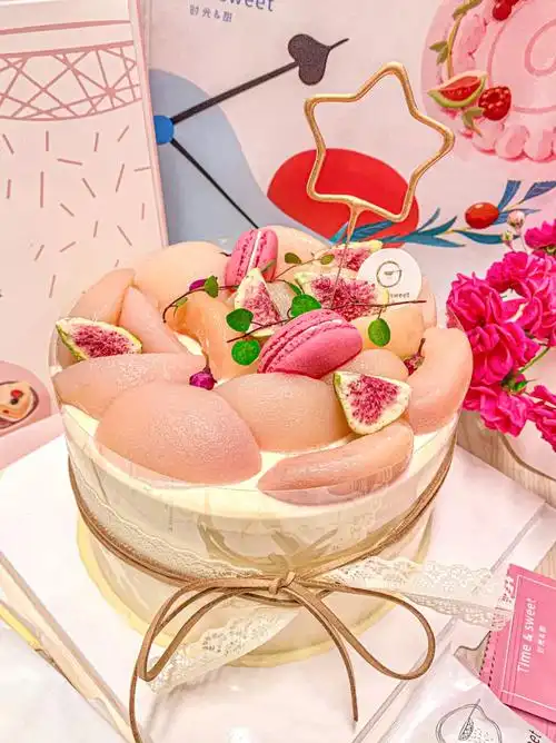 谁能拒绝74在520拥有水蜜桃蛋糕呢75