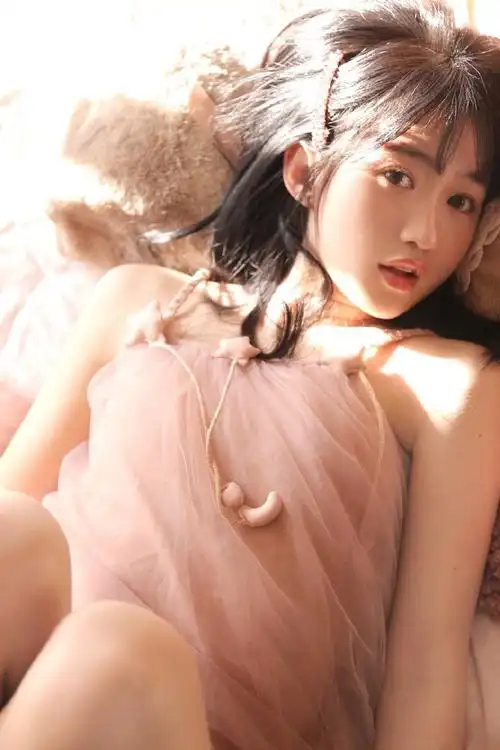 极品性感尤物美女丰满诱惑写真图片