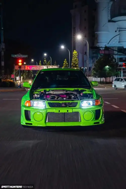 600匹双增压三菱evo5,工整度堪比原厂