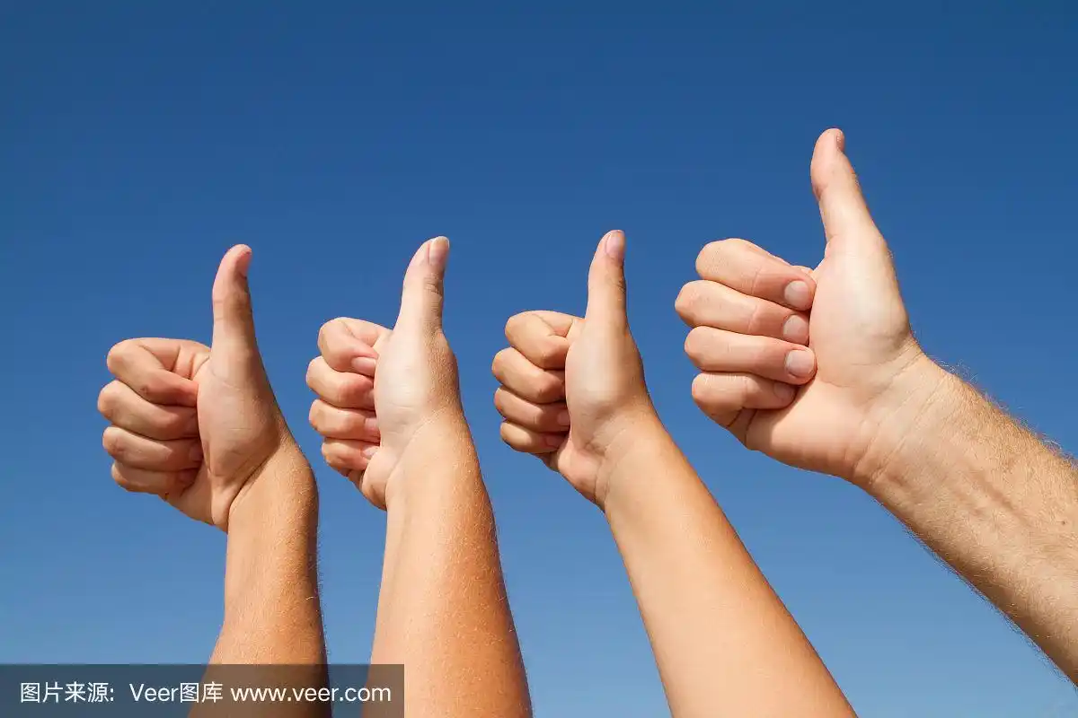 家庭,翘起大拇指,天空,水平画幅,手势语