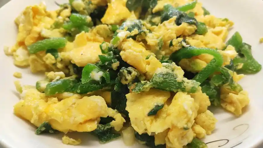 鸡蛋这样这样炒,搭配冰草好吃又好看,一道美味