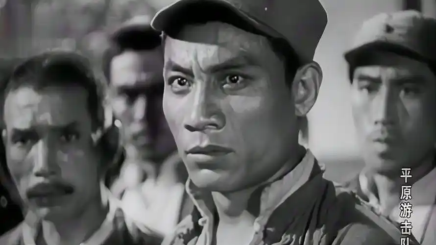 平原游击队经典老电影李向阳带群众勇猛冲向日军杀了松井狗命