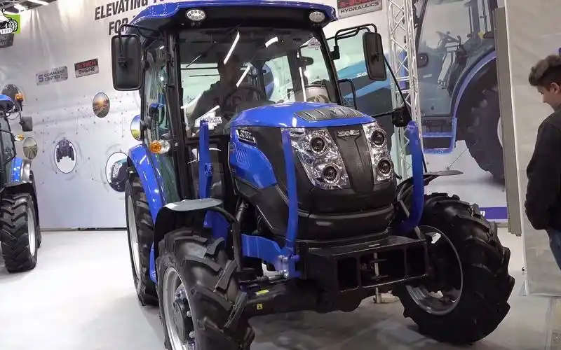 意大利博洛尼亚eima 2022上的solis拖拉机