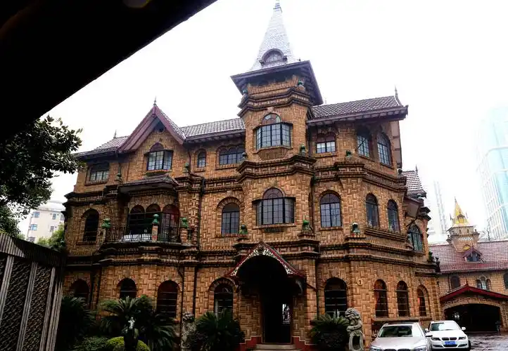 漫步上海老街追忆民国时期的老上海