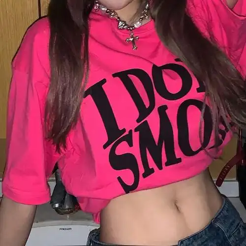 高街女头 三张高街女帝.来源快手 快手搜索笨笨熊则看更多头像