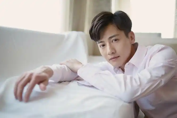 是安《天盛长歌》热播二皇子燕王宁昇人气高《天盛长歌》是安最新写真