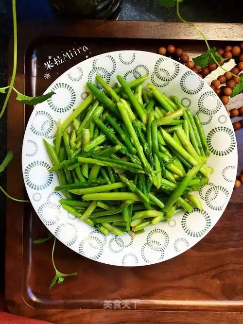 清炒芦笋